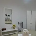 Puerta Sevilla Parking Gratis * Córdoba
